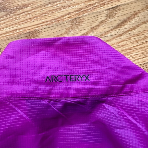 Arc’teryx Norvan Ultralight Windshell Jacket L Groovie - Picture 5 of 9